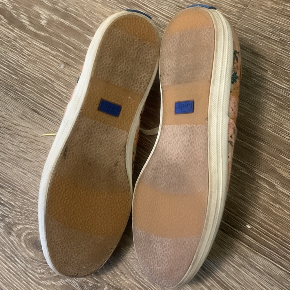 Keds 8 Medium Rifle Paper Company sneakers with minimal wear, great condition - Picture 3 of 7